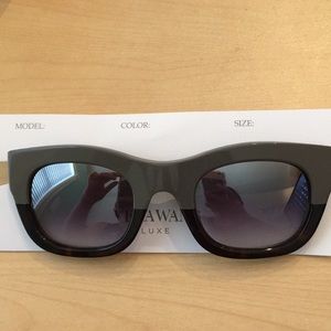 Vera wang brava sunglasses